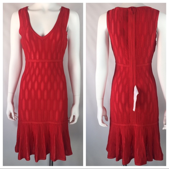 Herve Leger Max Azria Honeycomb V-Neck Dress - Picture 3 of 8